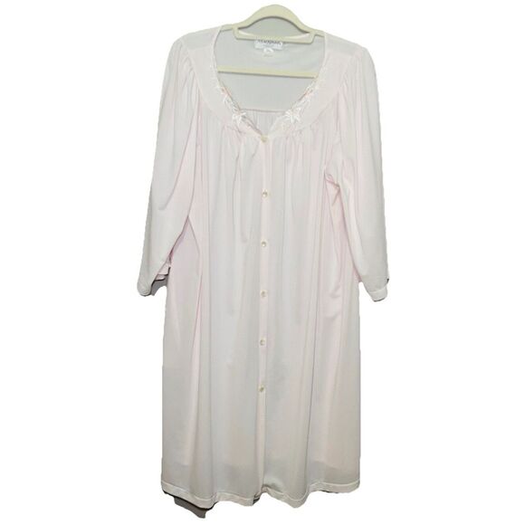 Miss Elaine Classic Woman's Pink Button Silky Lace Embroidered Robe Pocket Sz 2X - Picture 1 of 7